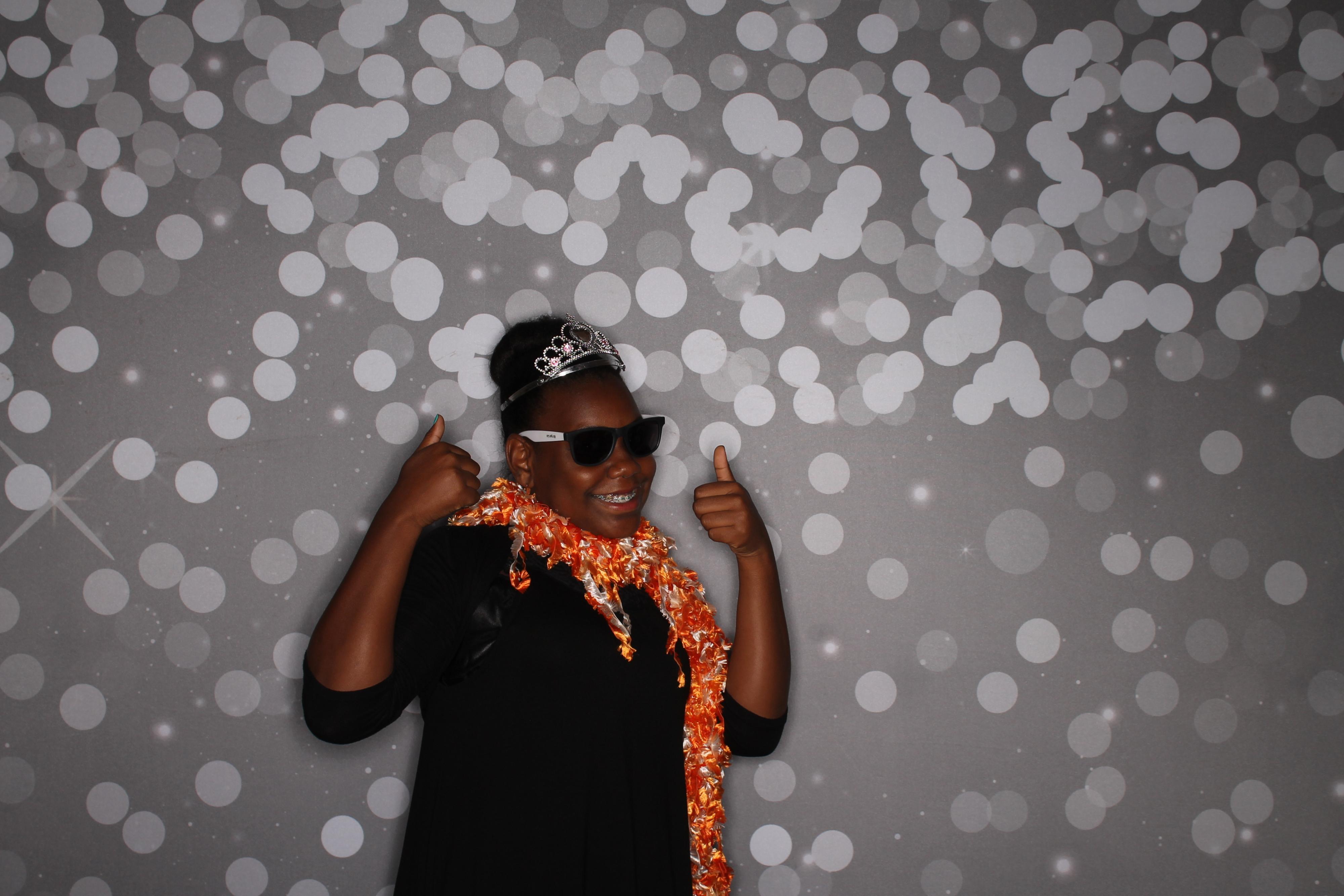 Family Watts | View more photos from the event at gallery.photoboothcincy.com/u/PhotoBoothCincy/Family-Watts